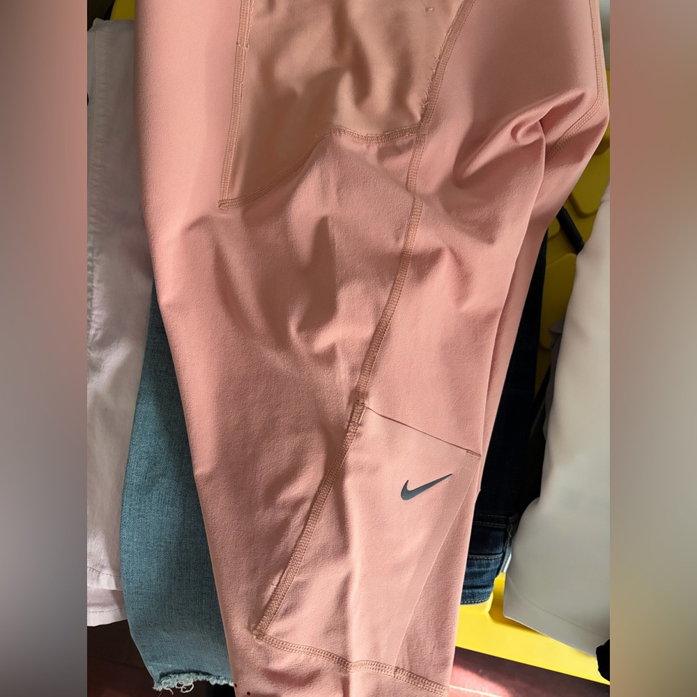 Nike Blush Pink Active Leggings